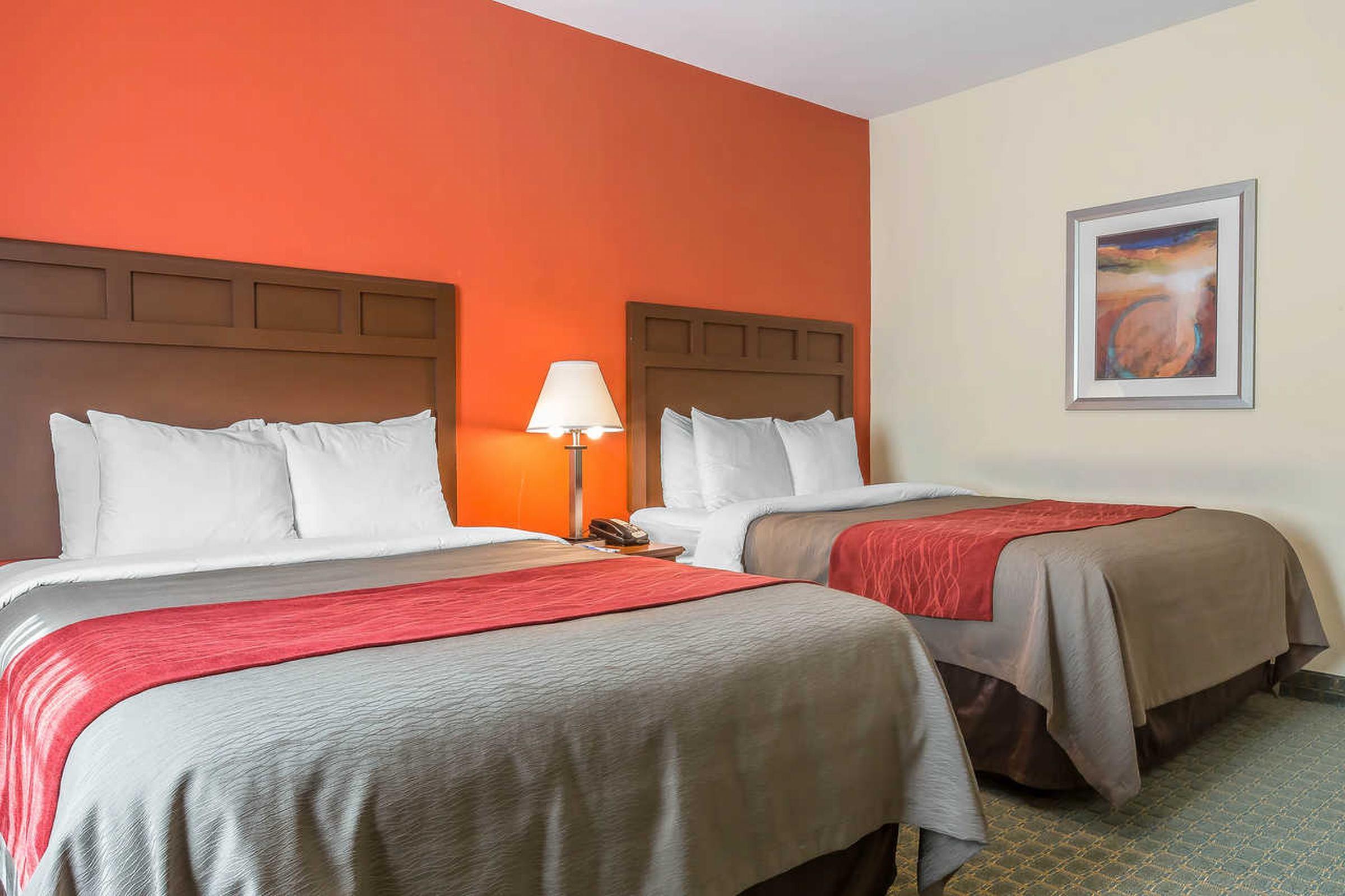 Comfort Inn & Suites Villa Rica Exterior photo